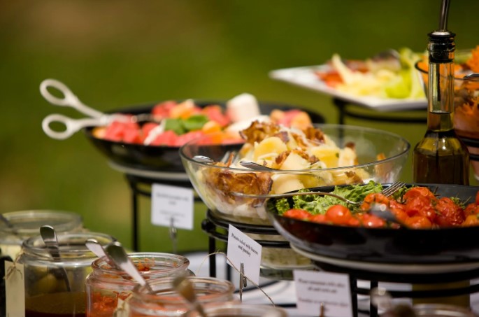 как выбрать меню для кейтеринга на свадьбу как выбрать меню для кейтеринга на свадьбу