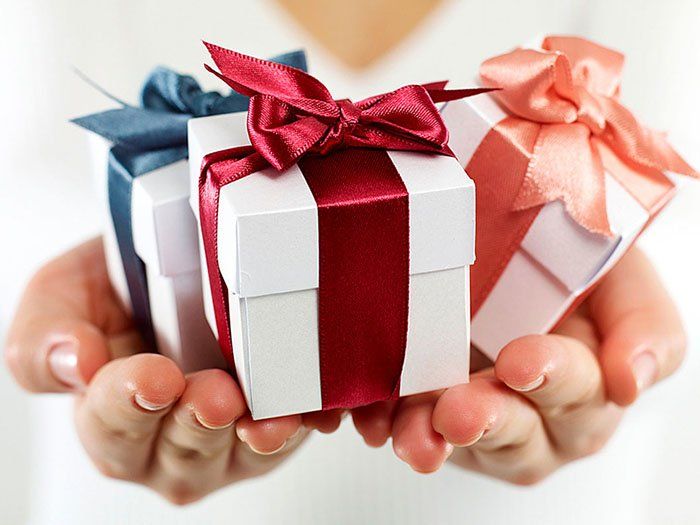 Що подарувати на день народження? - 45+ ідей на будь-який бюджет Що подарувати на день народження? - 45+ ідей на будь-який бюджет