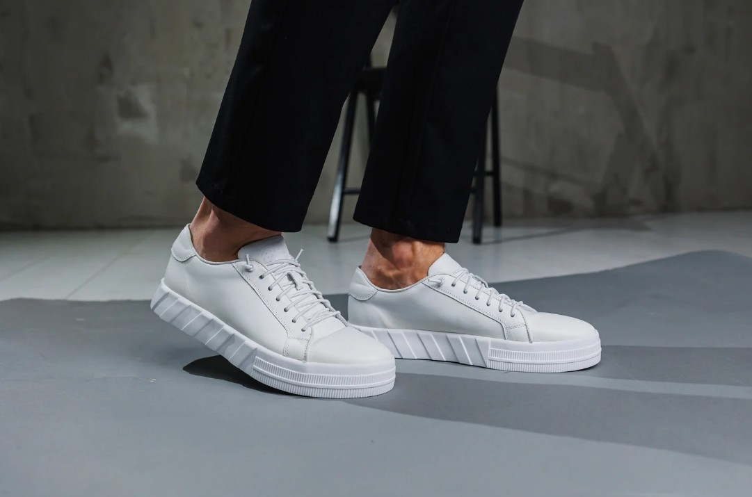 чоловічі кросівки з хорошою амортизацією