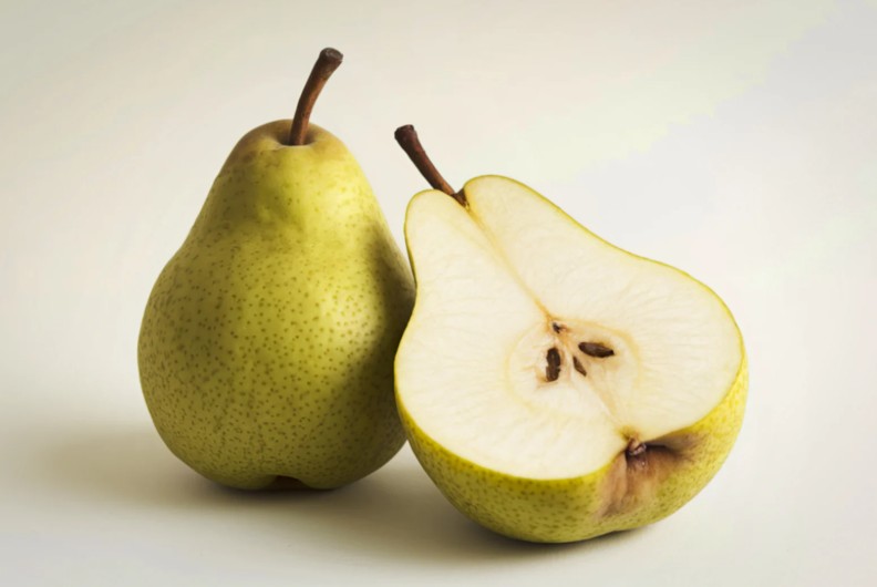 Сорти колоновидних груш, врожайність та особливості вирощування