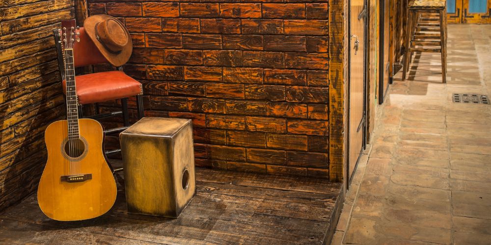 Кахон, история, устройство, техника игры и роль в современной музыке